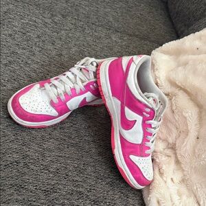 Nike Kids Pink and White Low-Top Sneakers